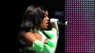 Azealia Banks - Atlantis Live at Glastonbury