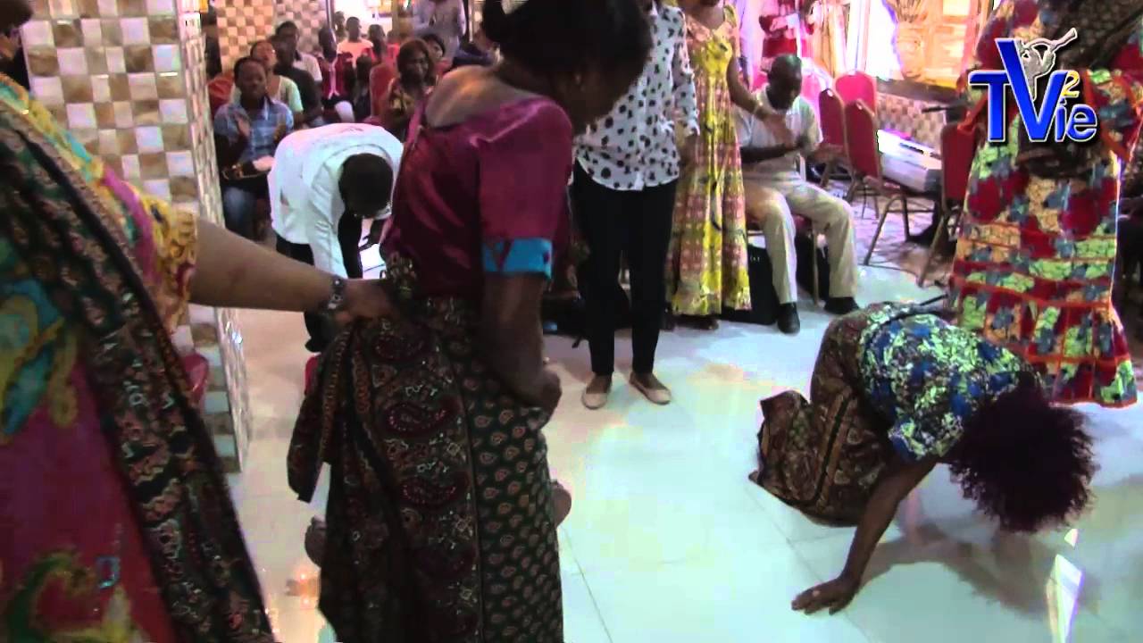 Thumbnail of video: Jésus délivre les sorciers - Brazzaville / Congo (16/ 02/ 16)