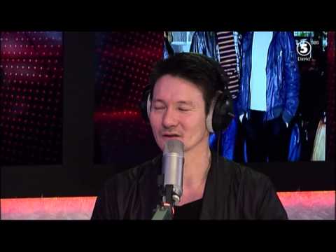 Nöjesnyheter med Hans Shimoda - VAKNA med NRJ