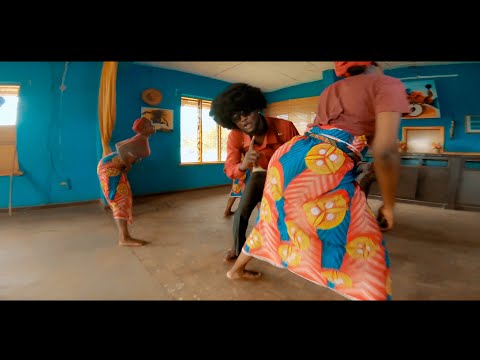 Soundz ft. Maccasio - Zangtimana (Give it to me) Official Music Video