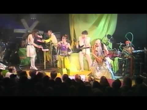 Di Leva - I morgon (Live på Daily News Café, Stockholm, 1991)