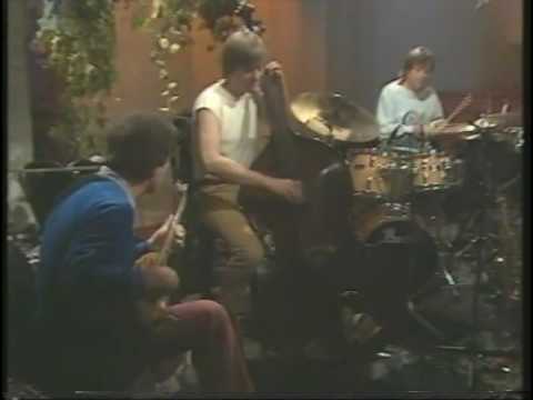 Mehmet Ozan - Böyle de saz çalınır mı yaw!