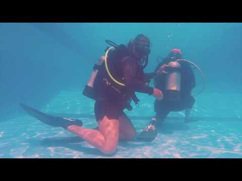 PADI Divemaster and IDC Skill Circuit Underwater skills