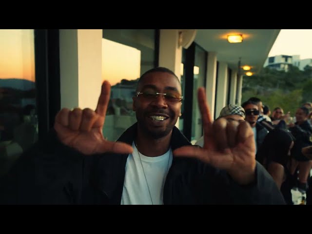 Que Pasa von Aymo & Aymen & Amo ((jetzt ansehen))