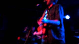 Bronze Radio Return perform, "Up On and Over"