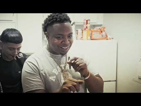 Hotboii Marcus ft Yung Shooda SNAKE ME