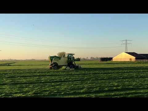 Westra BV | Krone Big M 450 maaimachine