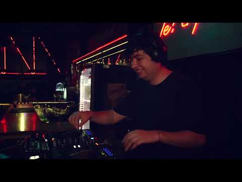 Siul Gonzalez @Terraza La Michoacana