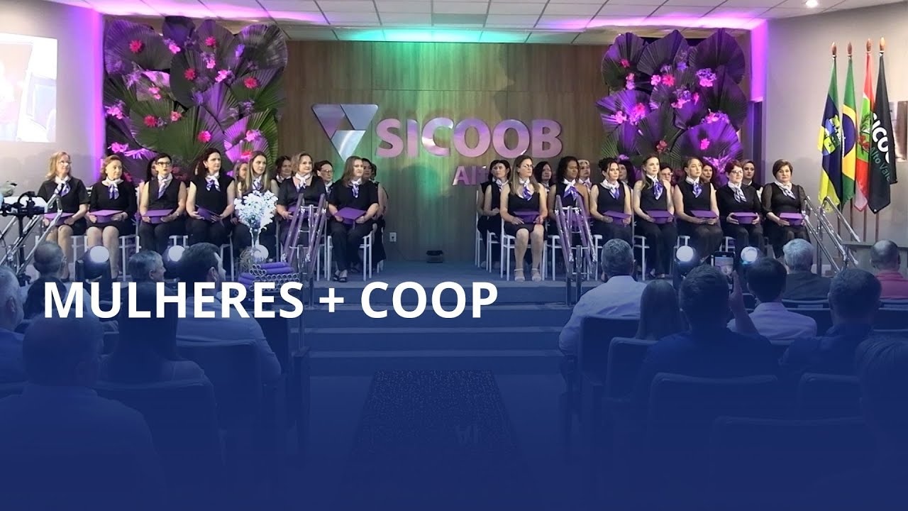 Sicoob Alto Vale forma primeira turma do programa Mulheres + Coop