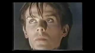 Bela Lugosi&#39;s Dead by bauhaus live on Riverside