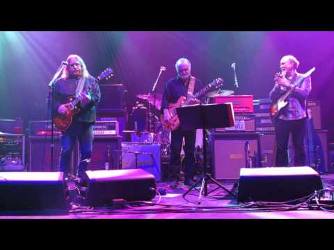 Gov't Mule featuring John Scofield and Tinsley Ellis ~ Get Behind The Mule