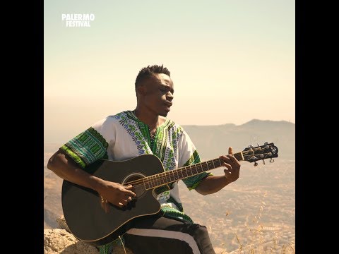 Chris Obehi - Mama Africa (Acoustic)