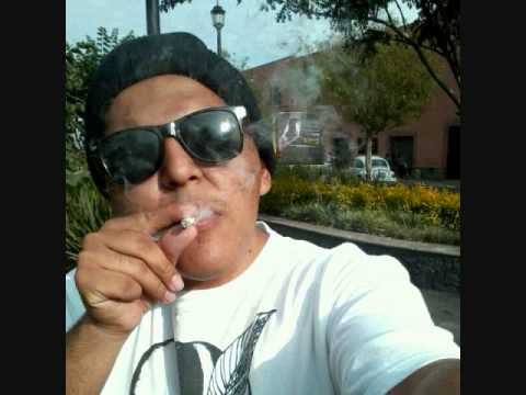 INTRO esezeta 07 EL "HOMBRE MANOS DE BOLIGRAFO"