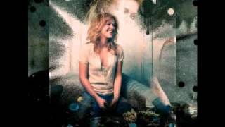 Kelly Clarkson - I Hate Myself For Losing You