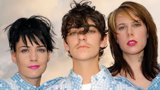 Le Tigre ~ What&#39;s yr take on Cassavetes ~ Live at History in Toronto (audio only)