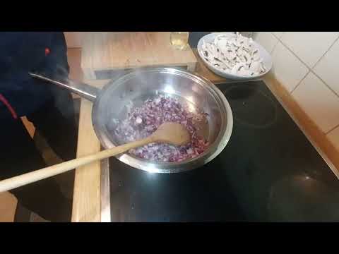 ® Mitina Kuhinja epizoda 7 : : "Svinjski file u sosu od šampinjona"