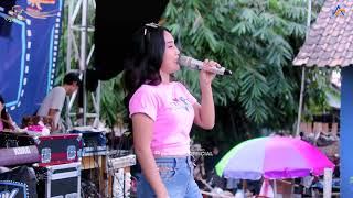 Download lagu TERHANYUT DALAM KEMESRAAN - DIANA VANESA- BLMUSIK LIVE IN CITEREP WALANTAKA mp3