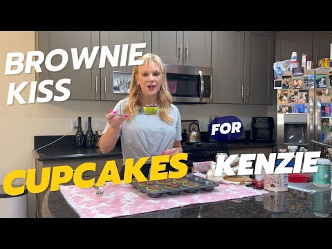 Brownie Kiss Cupcakes for Kenzie!