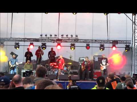 KULT - NIE CHCĘ GRAĆ W REPREZENTACJI - ŻORY 2 VI 2013 [HD]