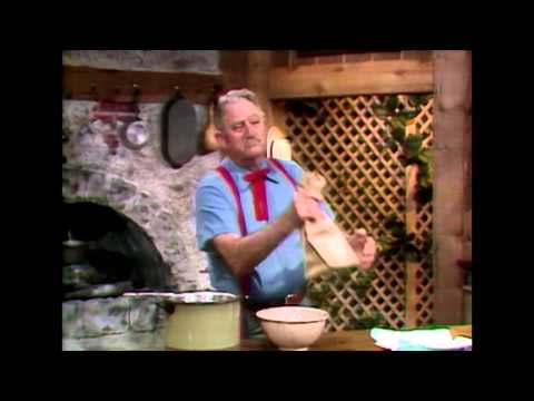 download lagu mp3 mp4 Paul Prudhomme Oyster Stew, download lagu Paul Prudhomme Oyster Stew gratis, unduh video klip Paul Prudhomme Oyster Stew