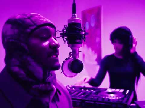 Brandon J$ - Gold & Silver (Live Performance)