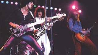 Thin Lizzy - Soldier Of Fortune