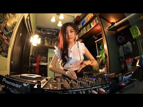 download lagu mp3 mp4 Lagu Dj Tik Tok Nadya Akew, download lagu Lagu Dj Tik Tok Nadya Akew gratis, unduh video klip Lagu Dj Tik Tok Nadya Akew