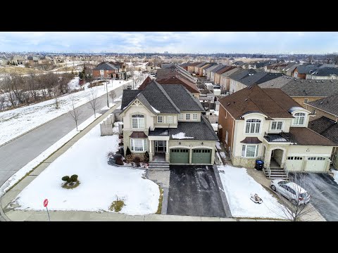13 Dunegrass Way Brampton Home for Sale - Real Estate Properties for Sale
