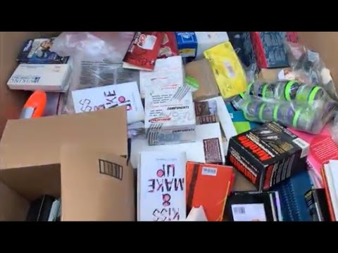 I Bought 4 Pallets of Amazon Shelf Pulls - Pallet Unboxing Video