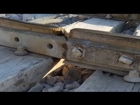 Bad joint track train rail HD