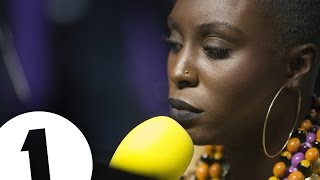 Laura Mvula - Overcome (Radio 1's Piano Session)