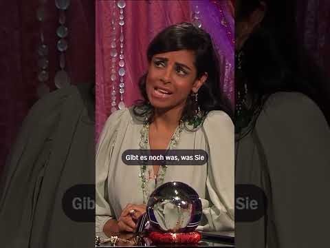 Die Palantir-Wahrsagerin (mit Collien Fernandes) #Shorts #extra3