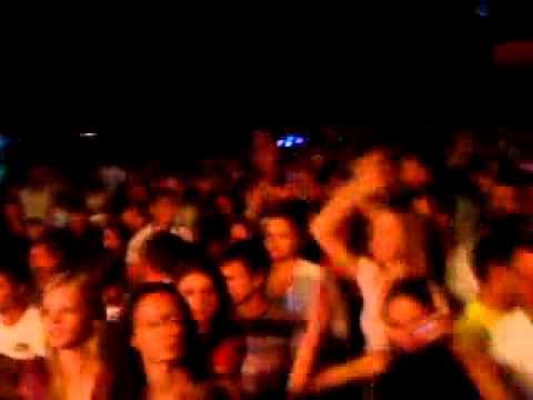 Nick Kamarera Feat. Mike Diamondz in Iernut live show