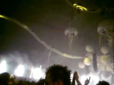 Sensation White: The Megamix, Tiesto, Coldplay & Sander Van Doorn