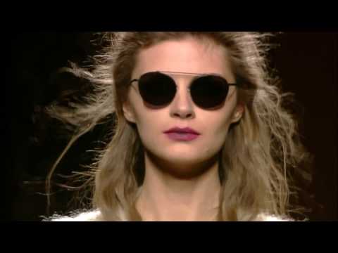 Ion Fiz, desfile MBFWM - Modalia.es