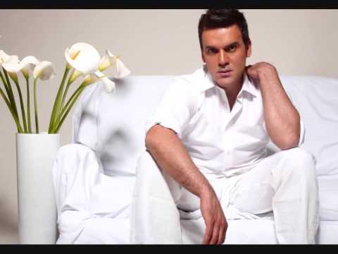 Sekib Mujanovic 2009 Djevojka sa zelenom maramom