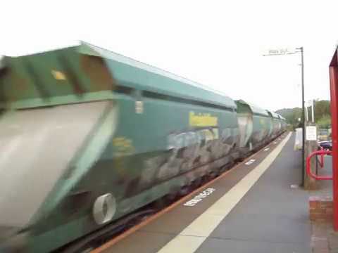 '603 taking 6Z81 through platform 3 at Mirfield 31/05/2018