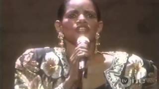 Melba Moore  There I Go Falling In Love Again Live 1987)