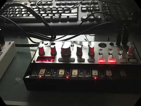 Korg Volca Bass / Korg Volca Sample Techno Acid Live Session Recording 5