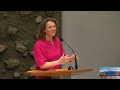 Leijten (SP): "Rutte is HARTELOOS, hij houdt je beloftes voor die FOP-KADOOTJES blijken te zijn!"