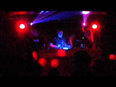 2013-01-11 Loading new era - Maniak