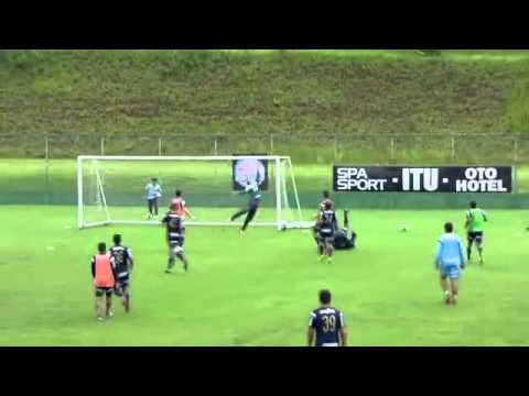 Gol de bicicleta de Alecsandro