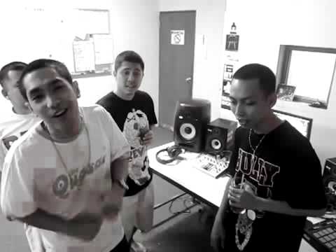 LIVE FREESTYLE 2P(Southside Phuket), Eazy, KK (Thaikoon), ABLAZED ( IAM RECORDS).avi