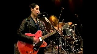 PJ Harvey - Dress Live Pinkpop Festival, Holland 1992 (HD)