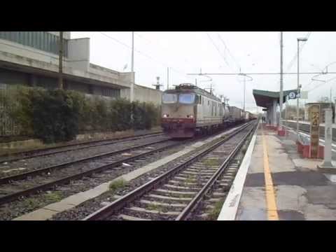 E652.034 sul TCS 51053 Milano Smistamento - Maddaloni Marcianise, in partenza da Pomezia