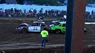 preview picture of video '2012 Iron County Demo Derby Mid-Size Class'