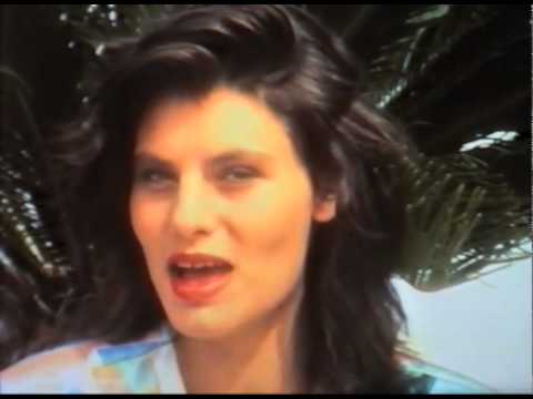 Isabelle Thomas (1990) by Gérard Courant - Cinématon #1275