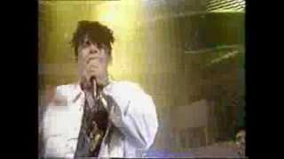 The Rebel MC - Street tuff - Top of the pops original broadcast