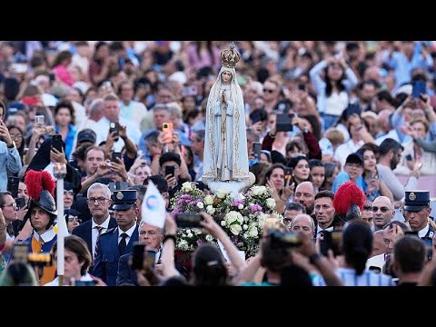 Thousands gather at Fatima Shrine for final pilgrimage of the year