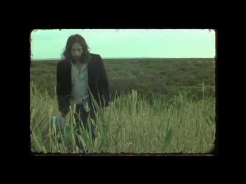 Matt Joe Gow & The Dead Leaves - I Let You Be
